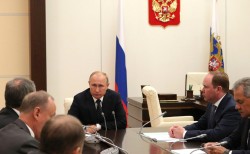 Путин провёл совещание с постоянными членами Совбеза Путин провёл совещание с постоянными членами Совбеза