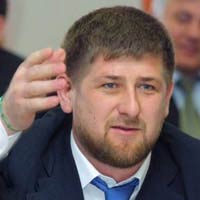 Кадыров похвалил и уволил правительство