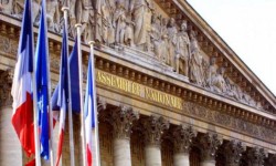 Французский парламент признал Палестину Французский парламент признал Палестину