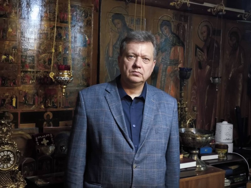 "...за гранью мятежного мира"