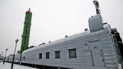 Россия испытала ракетный поезд Россия испытала ракетный поезд