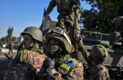 Аваков распустил батальон «Шахтёрск» за мародёрство Аваков распустил батальон «Шахтёрск» за мародёрство
