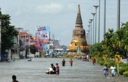 Бангкок уходит под воду