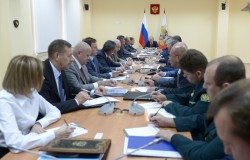 Владимир Путин: угроза извне сохраняется
