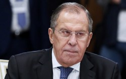 Лавров: попытки влиять на российскую политику бесперспективны Лавров: попытки влиять на российскую политику бесперспективны