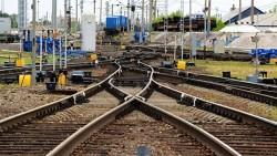 РЖД запустили первые пассажирские поезда в обход Украины РЖД запустили первые пассажирские поезда в обход Украины