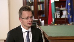 Венгрия считает «нереальным» нападение России на страны НАТО Венгрия считает «нереальным» нападение России на страны НАТО