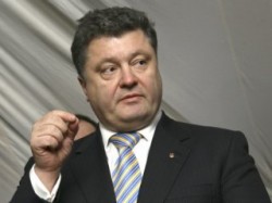 Порошенко призвал давить на Россию Порошенко призвал давить на Россию