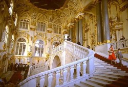Эрмитажем займется прокуратура Эрмитажем займется прокуратура