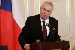 Чехия объявила о выходе из-под влияния США и ЕС Чехия объявила о выходе из-под влияния США и ЕС