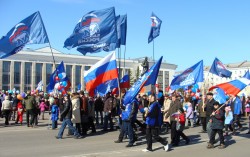 Партии отметят Первомай митингами 