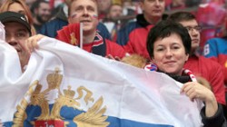 Большинство россиян гордятся своей страной Большинство россиян гордятся своей страной