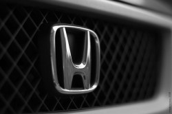 Honda построит завод в России Honda построит завод в России