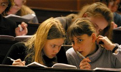 Вузы вынудили защищаться Вузы вынудили защищаться