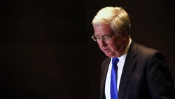 Министр обороны Великобритании подал в отставку Министр обороны Великобритании подал в отставку