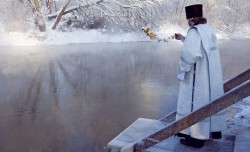 Православные христиане отмечают Крещенский сочельник Православные христиане отмечают Крещенский сочельник