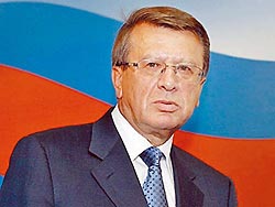 "Газпром" присмотрится к Зубкову "Газпром" присмотрится к Зубкову