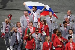 На Паралимпиаде в Рио взвился запрещенный российский флаг На Паралимпиаде в Рио взвился запрещенный российский флаг