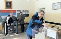 Почти 100% сербов не признают власть Приштины Почти 100% сербов не признают власть Приштины