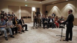 Медведев: отношения России и США деградируют день ото дня Медведев: отношения России и США деградируют день ото дня