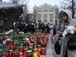 Россия вспоминает жертв сталинских репрессий Россия вспоминает жертв сталинских репрессий
