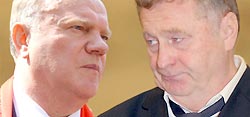 Жириновский и Зюганов вступили в президентскую гонку Жириновский и Зюганов вступили в президентскую гонку
