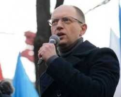 Майдан выдвинул Яценюка в премьеры Майдан выдвинул Яценюка в премьеры