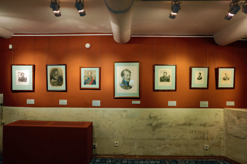 Пушкин и декабристы