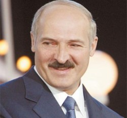 Лукашенко надеется на помощь России Лукашенко надеется на помощь России