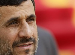 Ахмадинежад готов к диалогу с Западом Ахмадинежад готов к диалогу с Западом