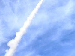 Российские военные испытали гиперзвуковую боеголовку Российские военные испытали гиперзвуковую боеголовку