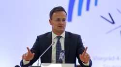 Глава МИД Венгрии попросил Украину «оставить венгров в покое» Глава МИД Венгрии попросил Украину «оставить венгров в покое»