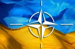 Киев взял курс на членство в НАТО Киев взял курс на членство в НАТО