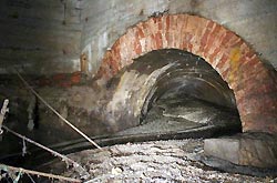 Лужков построит собственное «подмосковье» Лужков построит собственное «подмосковье»