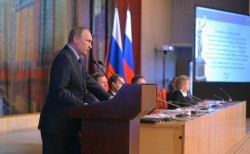 Путин предложил расширить применение суда присяжных до уровня райсудов Путин предложил расширить применение суда присяжных до уровня райсудов