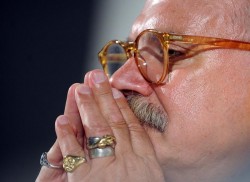 Михалков взялся спасать Россию Михалков взялся спасать Россию