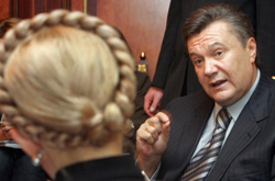 Янукович требует отставки Тимошенко Янукович требует отставки Тимошенко
