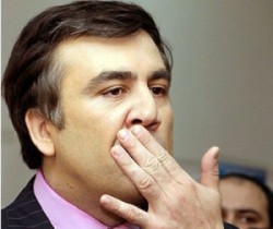 Грузины требуют отставки Саакашвили Грузины требуют отставки Саакашвили