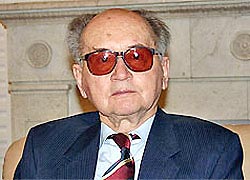 Генерал Ярузельский принимает бой Генерал Ярузельский принимает бой