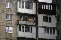 Курение на балконе может влететь в копеечку Курение на балконе может влететь в копеечку