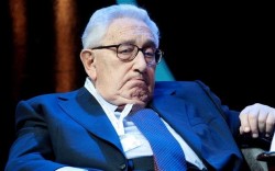 Киссинджер станет при Трампе посредником между США и РФ Киссинджер станет при Трампе посредником между США и РФ
