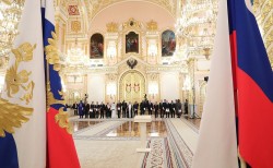 Путин: «Обстановка в мире становится все более хаотичной» Путин: «Обстановка в мире становится все более хаотичной»