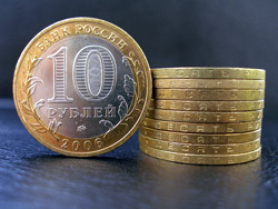 Бумажные "десятки" заменят монетами