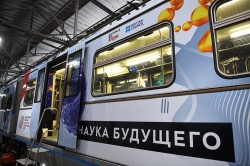 В московском метро появился «научный» поезд В московском метро появился «научный» поезд