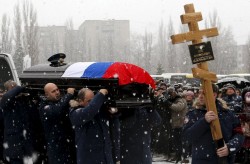 В Липецке прощаются с Героем России Олегом Пешковым В Липецке прощаются с Героем России Олегом Пешковым