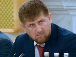 Кадыров разрешил стрелять в «чужих» силовиков Кадыров разрешил стрелять в «чужих» силовиков