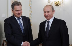 Президенты РФ и Финляндии обсудили перспективы примирения России и Запада Президенты РФ и Финляндии обсудили перспективы примирения России и Запада