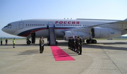 Президент России прилетел на Кипр Президент России прилетел на Кипр