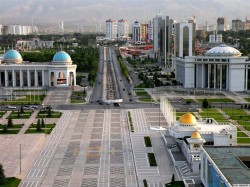 Русские в Туркмении: без права на выезд Русские в Туркмении: без права на выезд