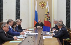 Владимир Путин: «Затишье может оказаться лишь временным» Владимир Путин: «Затишье может оказаться лишь временным»